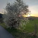 Schwarzatalblick In Ortsteil Boehlscheiben