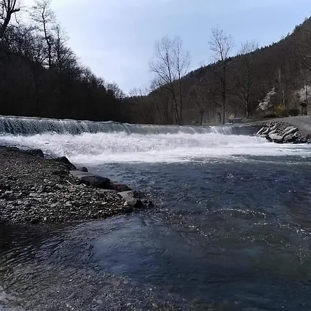 Schwarzatalblick In Ortsteil Böhlscheiben Ferienhaus *