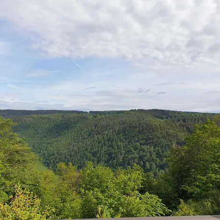 Schwarzatalblick In Ortsteil Boehlscheiben *