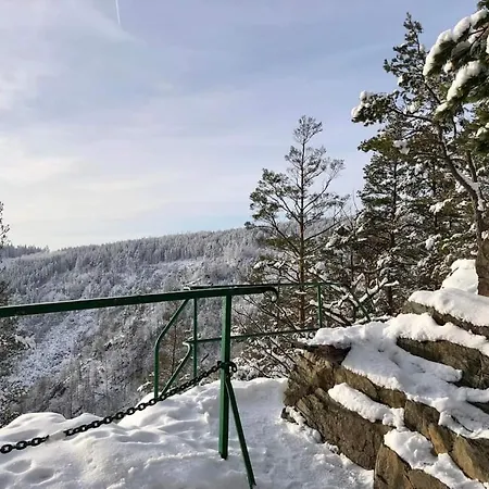 Schwarzatalblick In Ortsteil Böhlscheiben