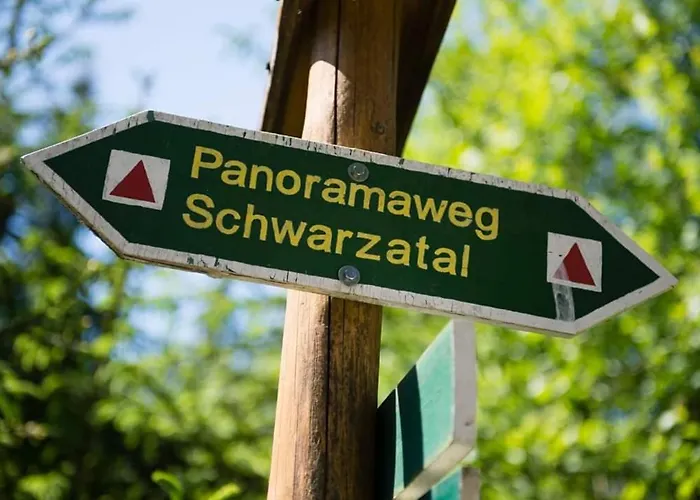 Schwarzatalblick In Ortsteil Boehlscheiben * Бад-Бланкенбург