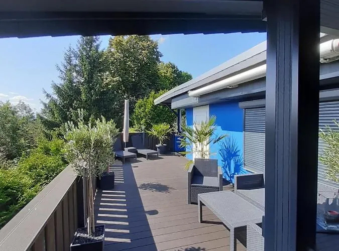 Schwarzatalblick In Ortsteil Boehlscheiben