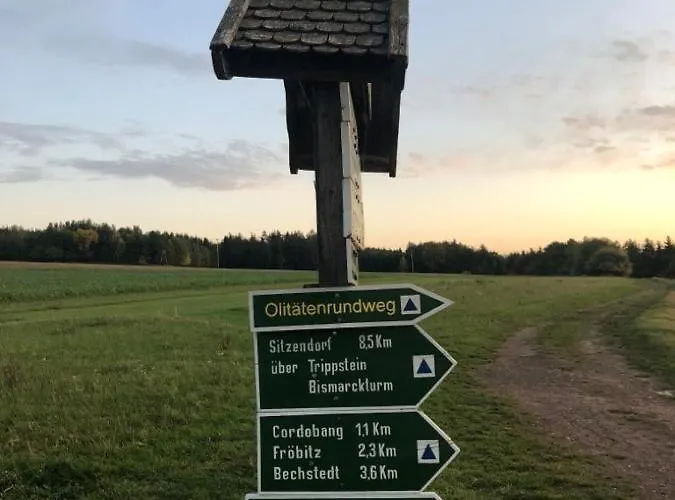 Schwarzatalblick In Ortsteil Boehlscheiben