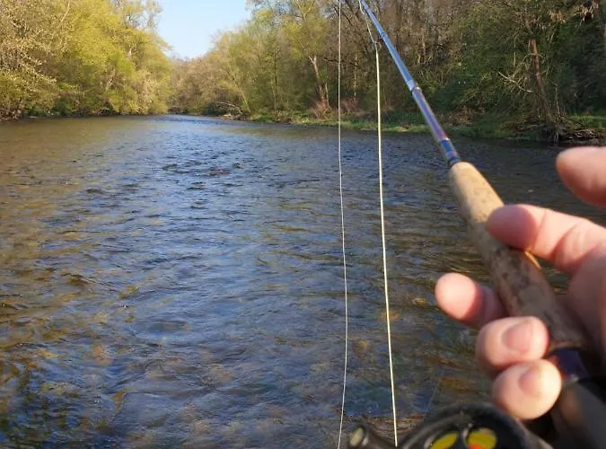 Schwarzatalblick In Ortsteil Boehlscheiben
